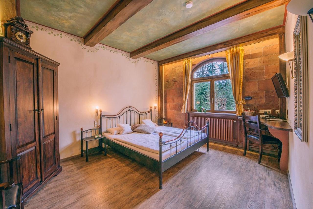 Hotel Dammenmuehle Лар Экстерьер фото